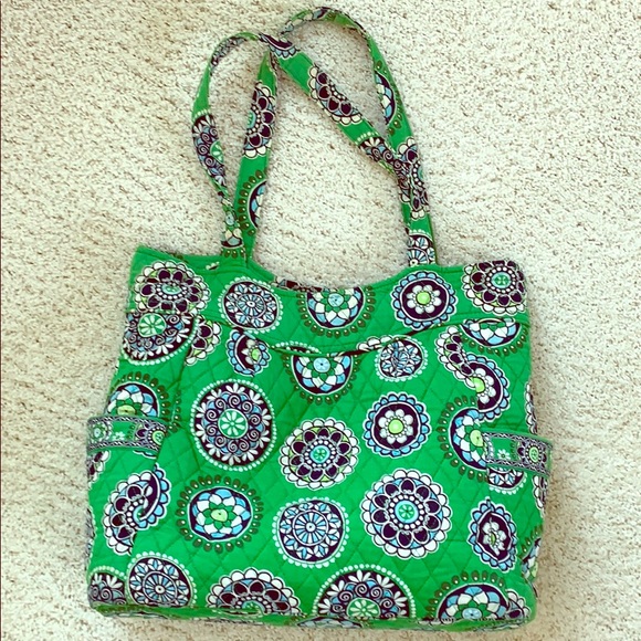 Vera Bradley Handbags - Vera Bradley medium shoulder tote bag. EUC
